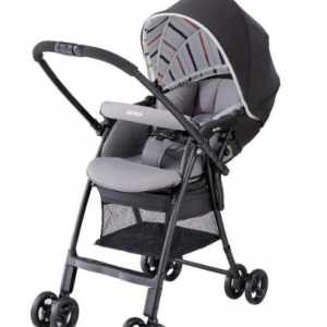 Xe đẩy trẻ em Aprica Karoon Air màu đen