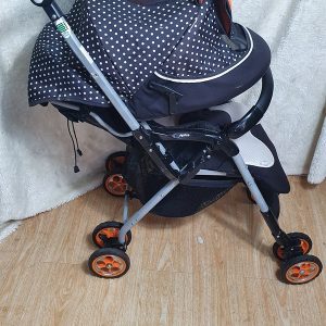 Xe đẩy Aprica Socola chấm bi thanh lý