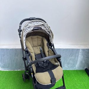 Xe đẩy Combi Handy sugocal Auto 4cas thanh lý