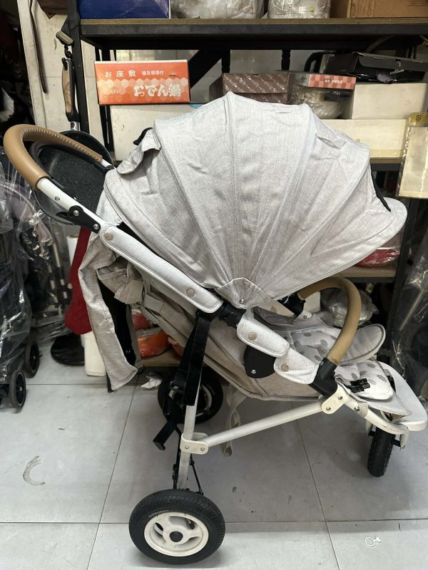 Xe đẩy trẻ em thanh lý