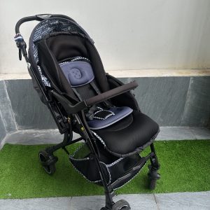 Xe đẩy em bé nội địa Nhật Pigeon thanh lý Runfee