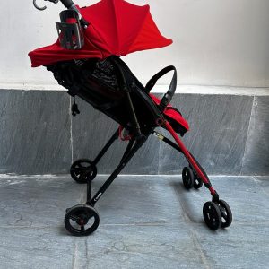 Xe đẩy Combi F2 Plus thanh lý